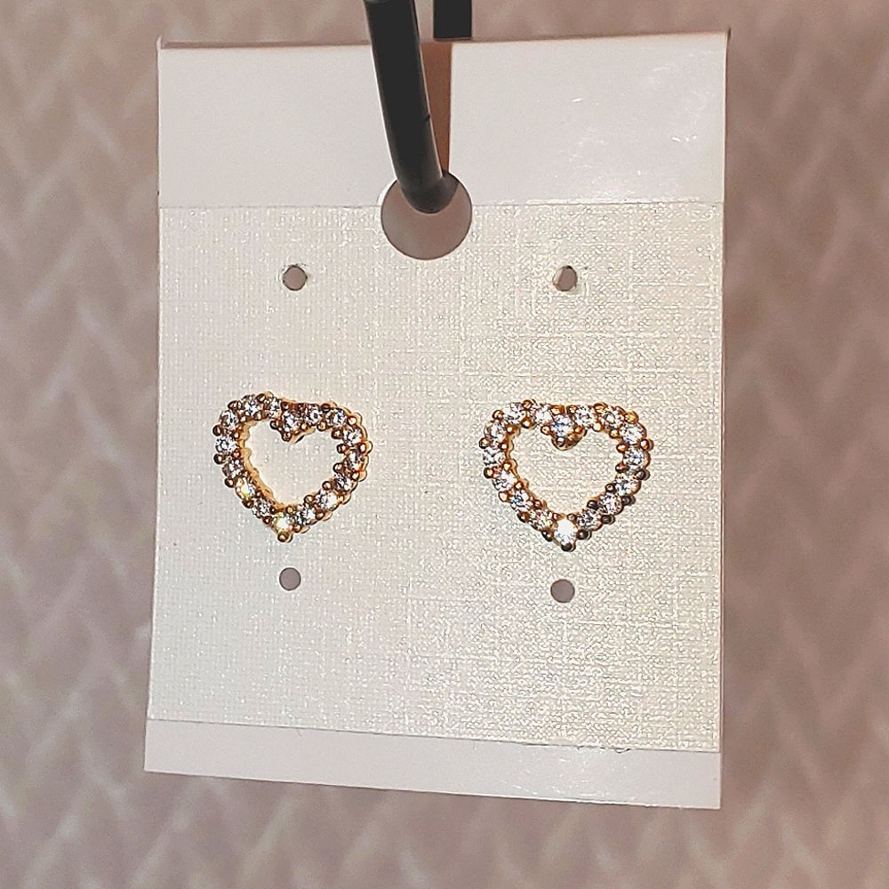 Heart posts - fashion jewelry